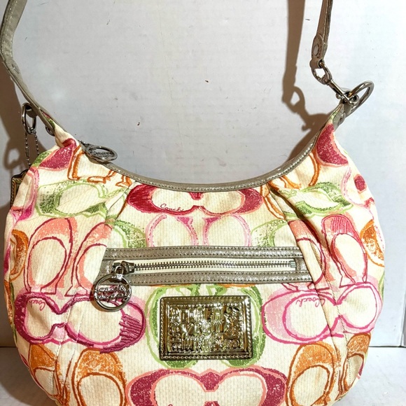 Coach vintage CC signature print canvas crossbody handbag - Picture 2 of 7